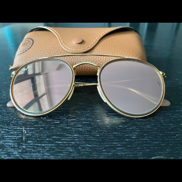 ❌SOLD❌ Rose Gold Ray-bans - Picture 2 of 5